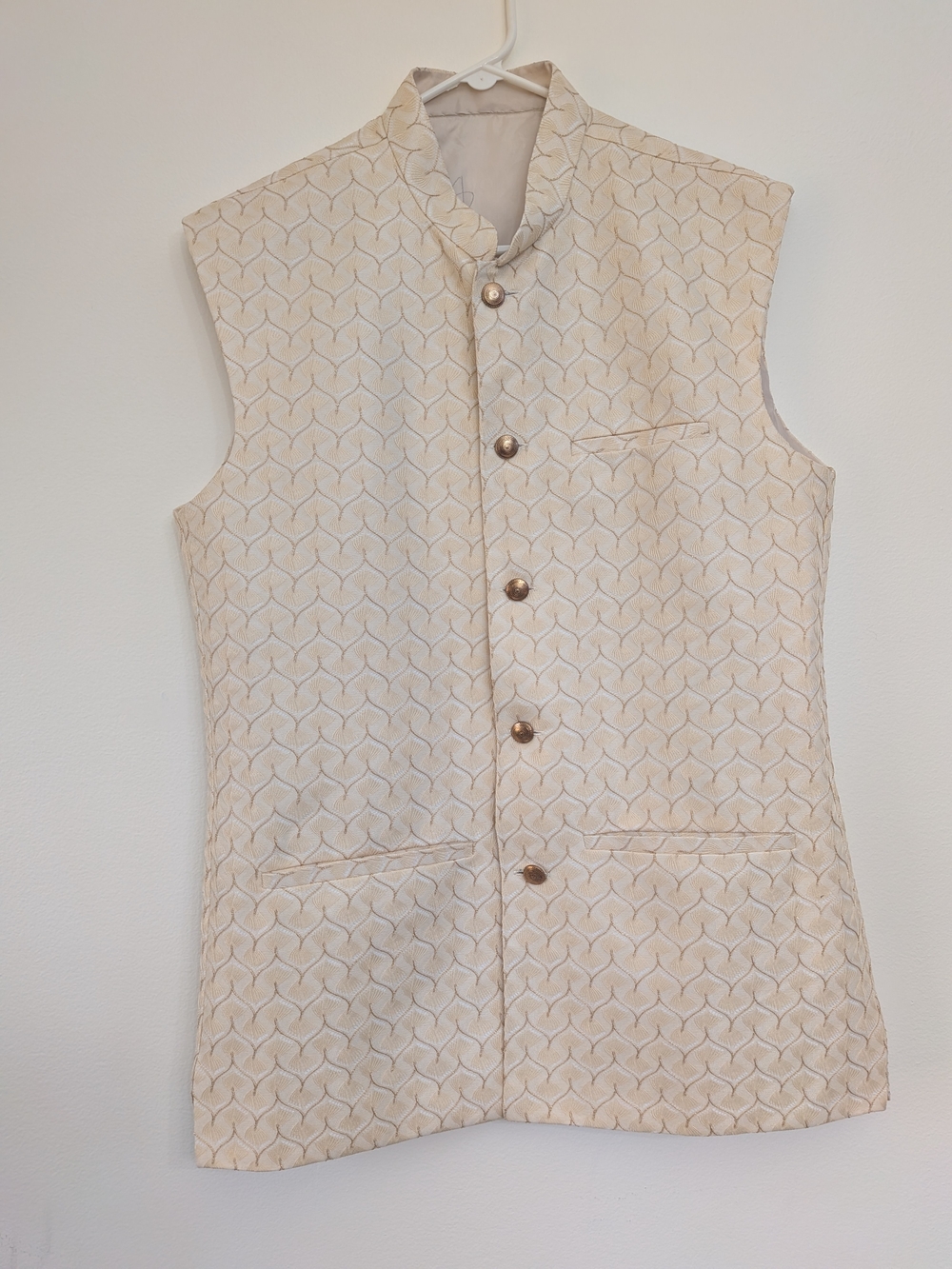 Cream Quilted Sleeveless Button Vest